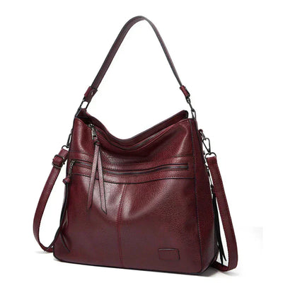 Lilla | Opulent Bag with Timeless Design